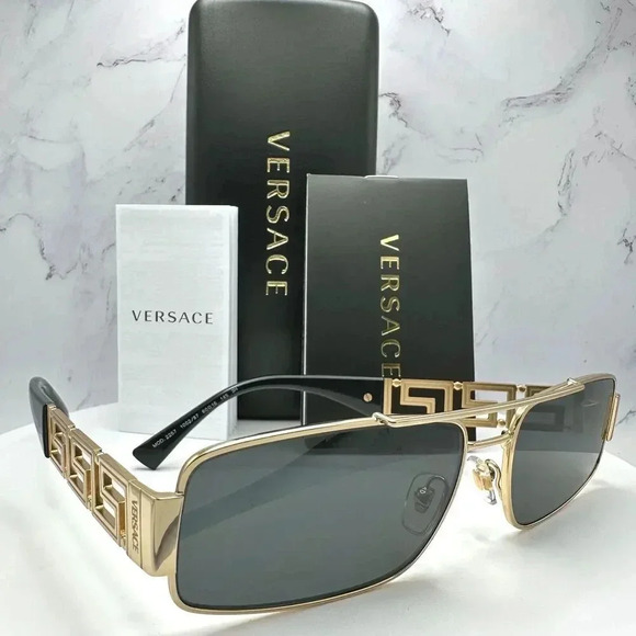 Versace Sunglasses Gold Rectangle Metal Logo Black Retro Italy 100% Authentic - Picture 12 of 16